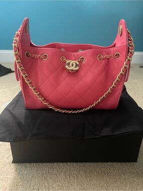 CHANEL 25 Mini Coral Quilted Shoulder Hobo with gold chain